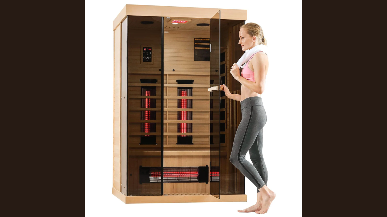 Compact and Comfortable: The EROMMY Sauna with Space-Saving Design