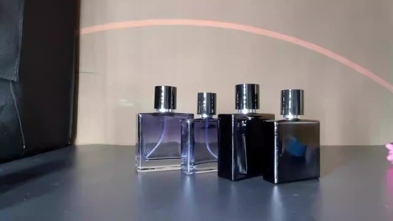 Understanding Surface Handling for Wholesale Cologne Bottles